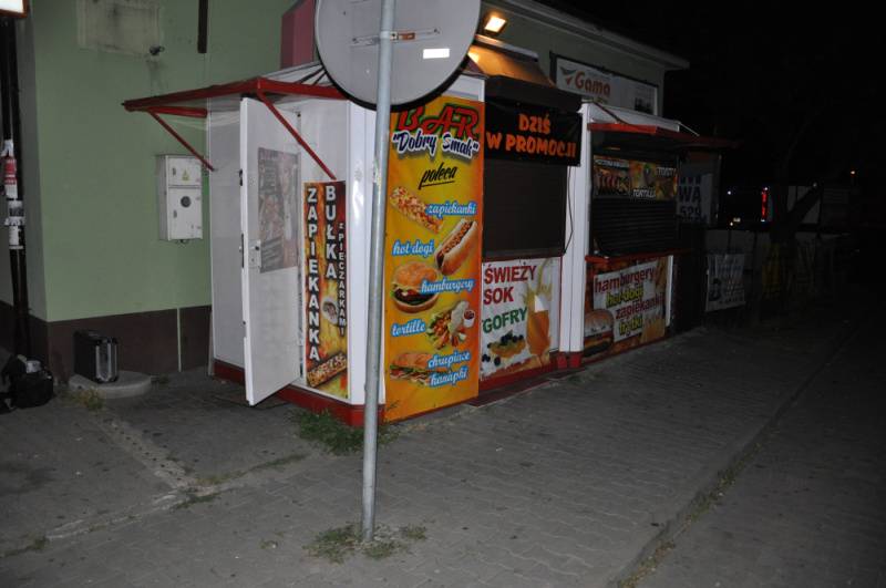 Włamanie do budki z zapiekankami