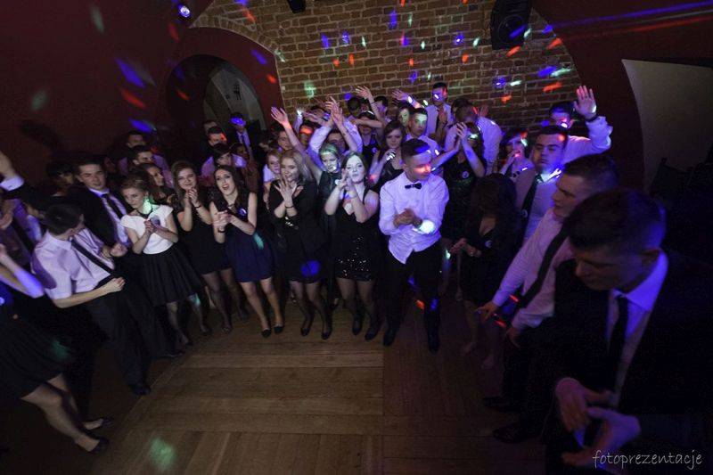 Maturzyści z Wyszkowa bawili się w Pułtusku