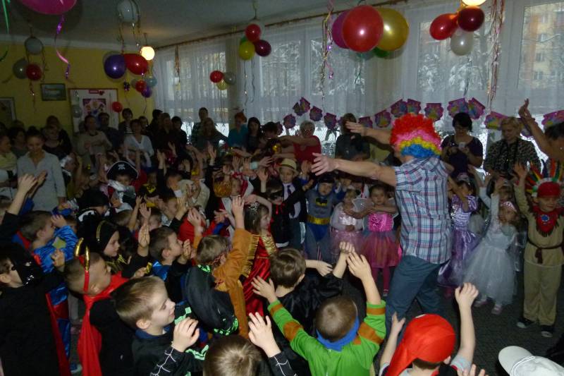 Bal karnawałowy w Piątce