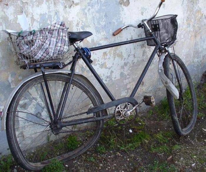 Potrącił rowerzystę i zbiegł z miejsca wypadku