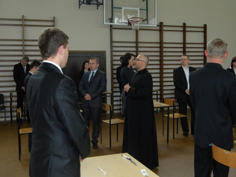 Egzamin rozpoczęli modlitwą
