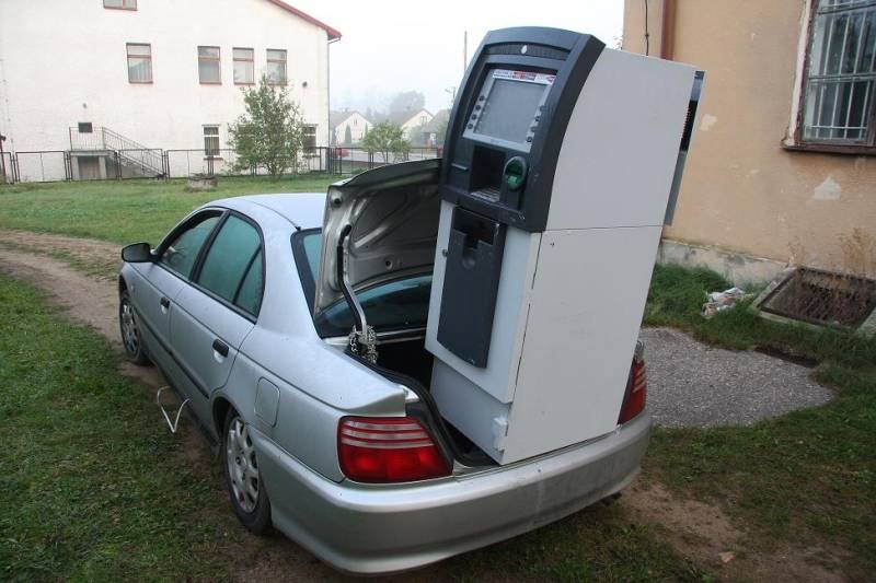 Powrót bankomatowych złodziei
