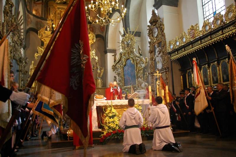 Uroczyście w bazylice