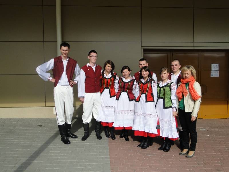 Przegląd zespołów folklorystycznych