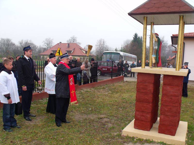 Święty Florian przybył do Gzów