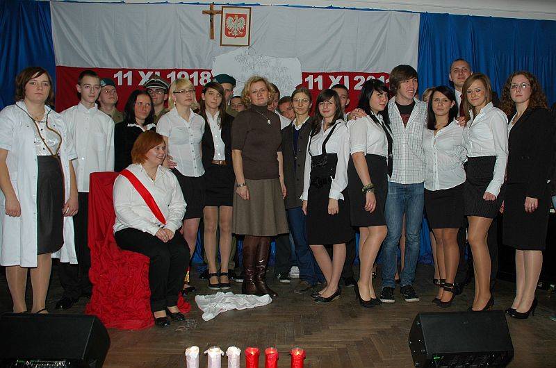 Ja nawet nie znam słów hymnu Polski, a ty? 