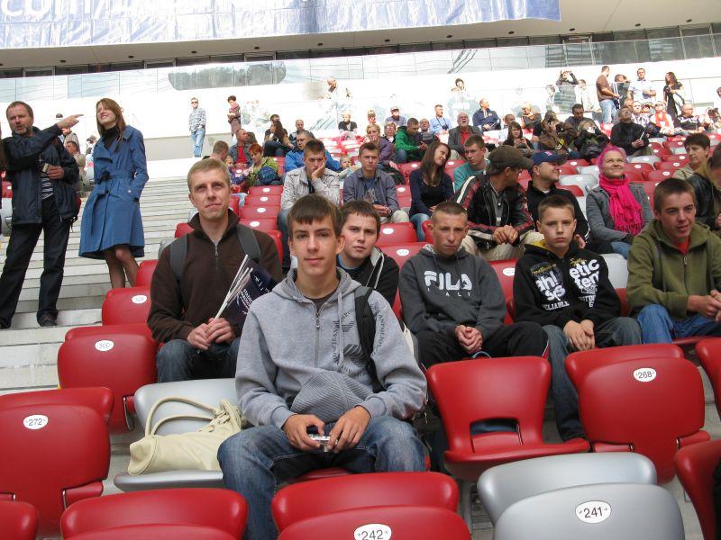 Młodzież z SOSW im. Anny Karłowicz w Pułtusku na Stadionie Narodowym w Warszawie