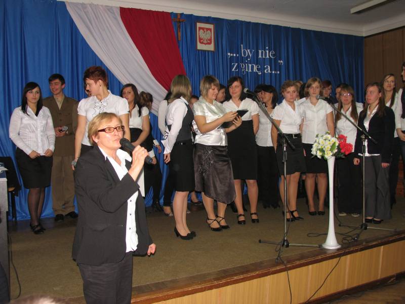 Szkolna Prezentacja Pieśni Patriotycznej w Prusie