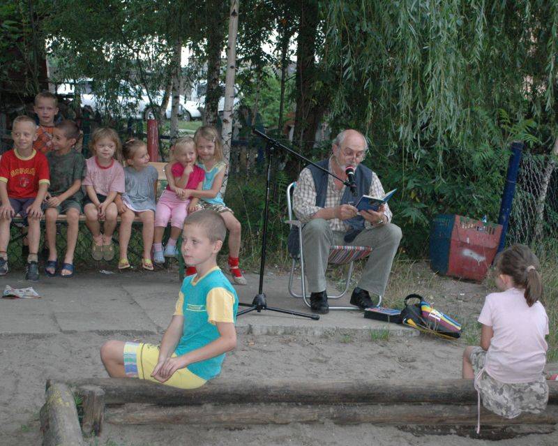 Erwin Kowalczyk czytał dzieciom