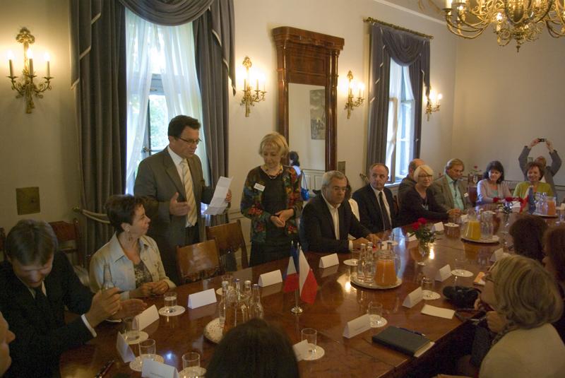 Niech żyje przyjaźń polsko – francuska