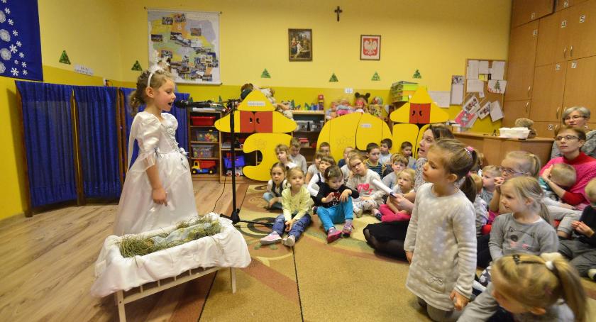 Śpiewali Jezuskowi u Świętej Rodziny