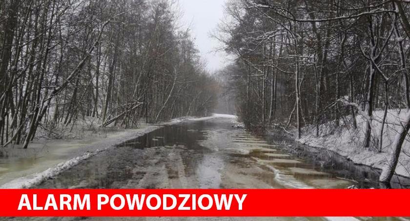 Droga na Ponikiew prawie nieprzejezdna – godz. 12.20 NOWE ZDJĘCIA
