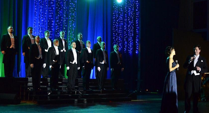 Owacje na stojąco – koncert Reprezentacyjnego Zespołu Artystycznego Wojska Polskiego
