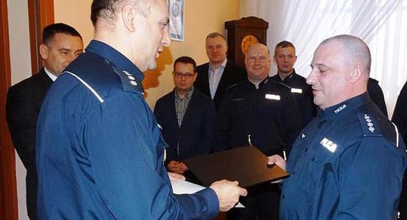 Życzliwy i pomocny - asp. sztab. Paweł Popielarski najpopularniejszy dzielnicowym