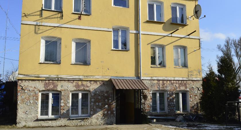 Komin to wierzchołek góry lodowej - kolejne problemy mieszkańców Daszyńskiego 72