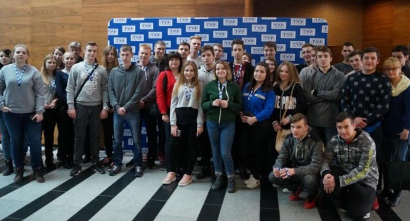 Wycieczka do siedziby TVP i Giełdy Papierów Wartościowych
