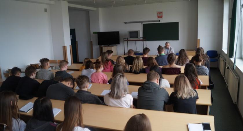 „Warszawa – miasto dwóch powstań” - uczniowie Prusa na wykładzie w AH