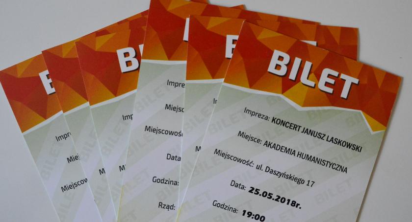 Mamy wejściówki na koncert Janusza Laskowskiego! WYGRAJ BILET DLA MAMY!