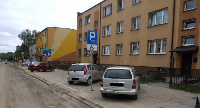 Parking dla pani Ewy zostaje!