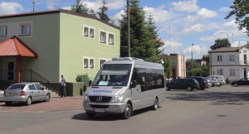 Zmiany w komunikacji miejskiej, ale tylko na wakacje