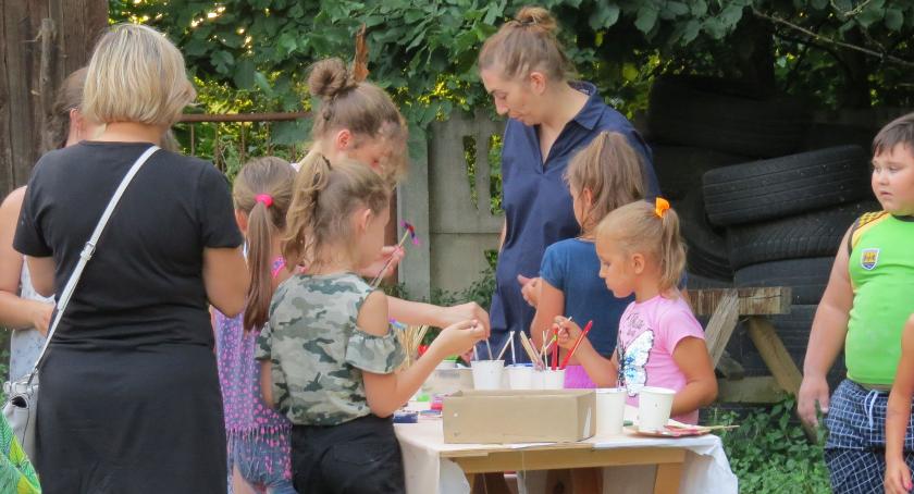 „Szepty Puszczy” w Zambskach Kościelnych – lato w teatrze
