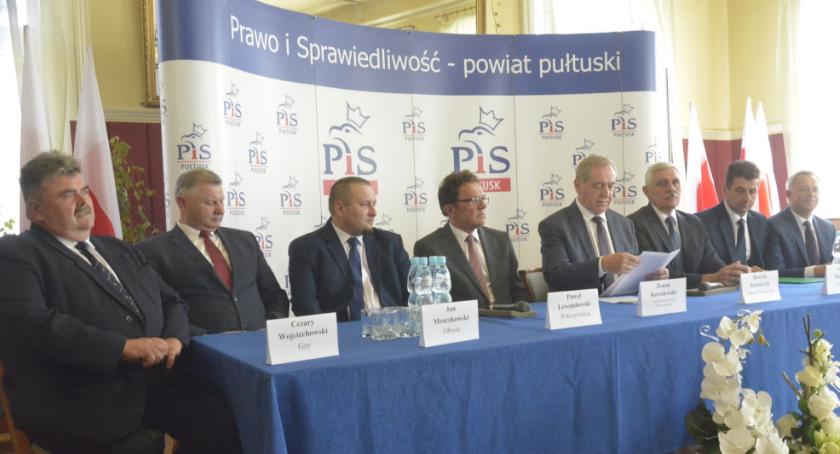 PiS przedstawił kandydatów na wójtów