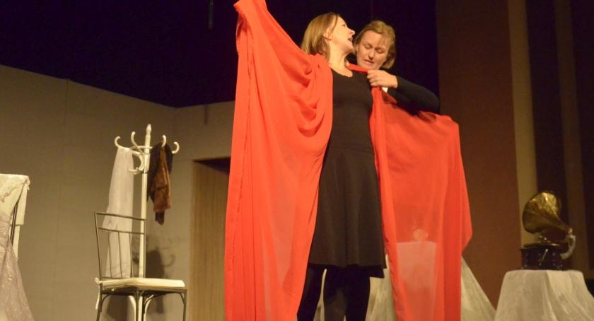 „Pokojówki” w wykonaniu Teatru Hurragram
