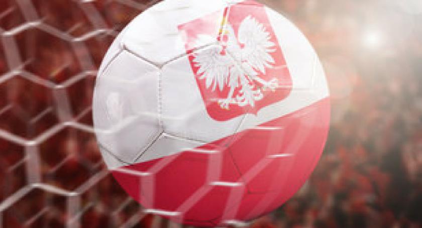 Święto Niepodległości na sportowo - zaproszenia MOSiR