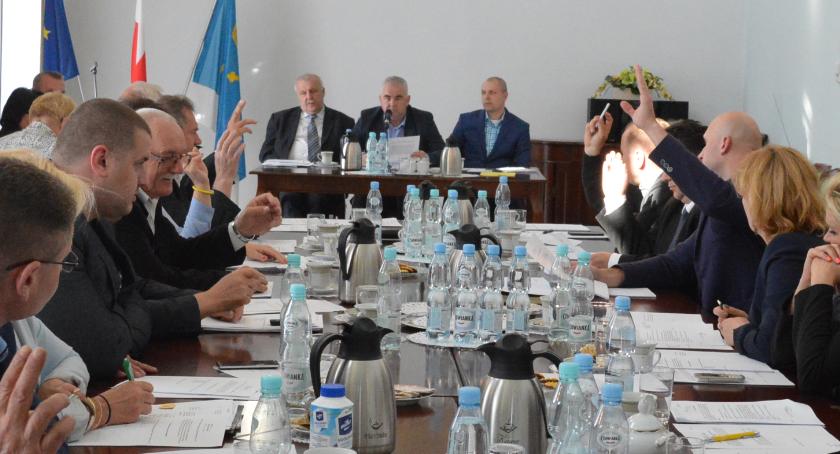 Pierwsze sesje w nowej kadencji po 16 listopada