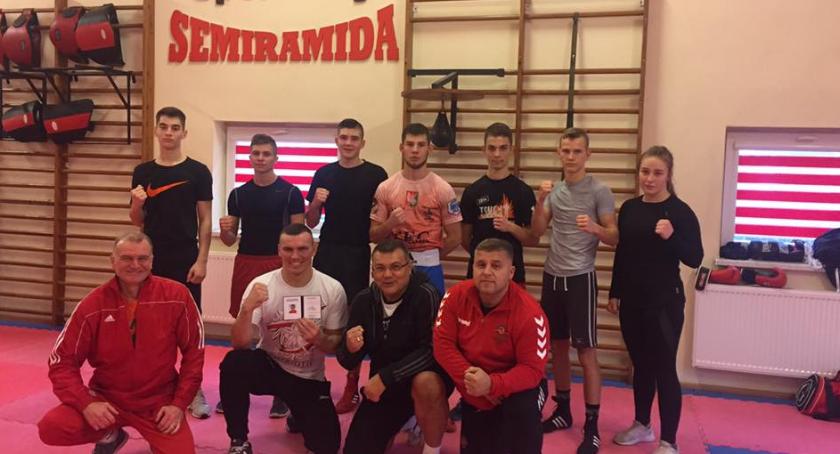 Trening kadry juniorów w boksie