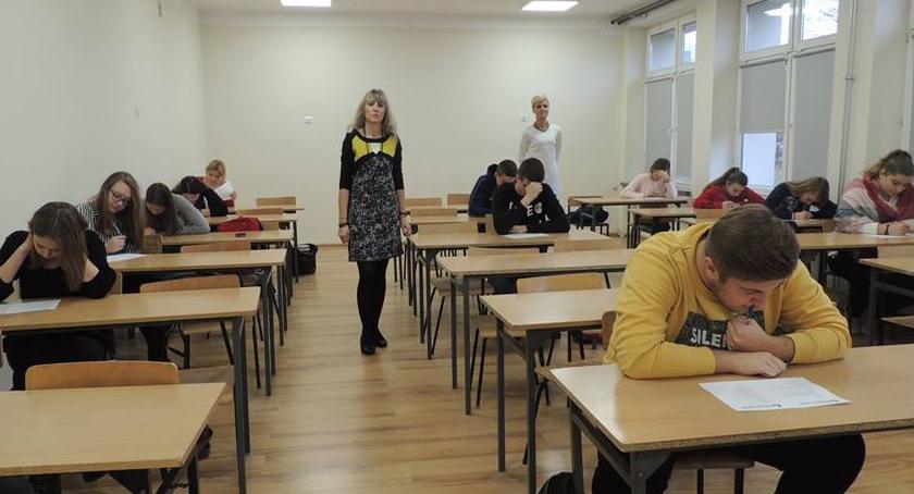Pierwszy etap III Ogólnopolskiej Olimpiady Spedycyjno-Logistycznej