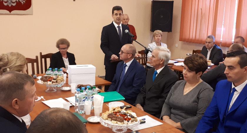 Nowy wójt i radni zaprzysiężeni w Winnicy