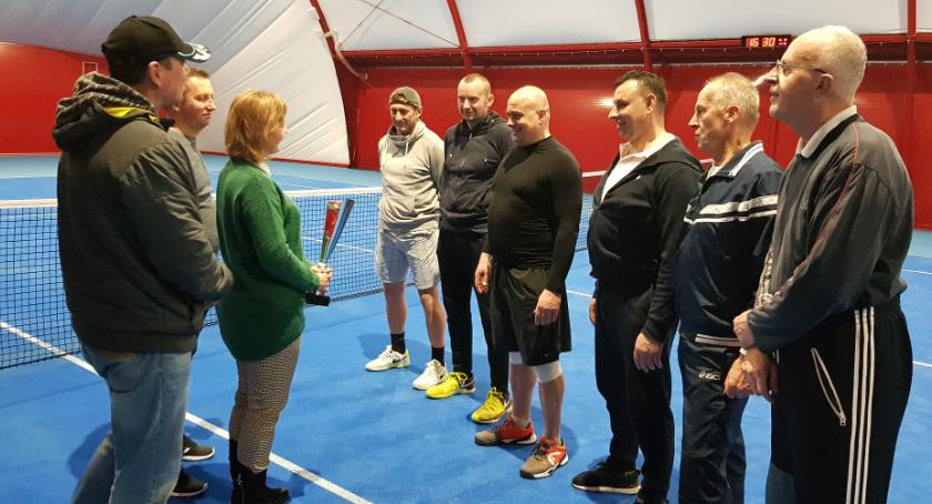 Turniej deblowy na kortach White Red Club