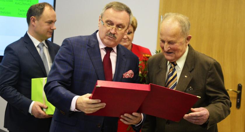 Podziękowanie za 37 – letnią pracę na rzecz pszczelarstwa