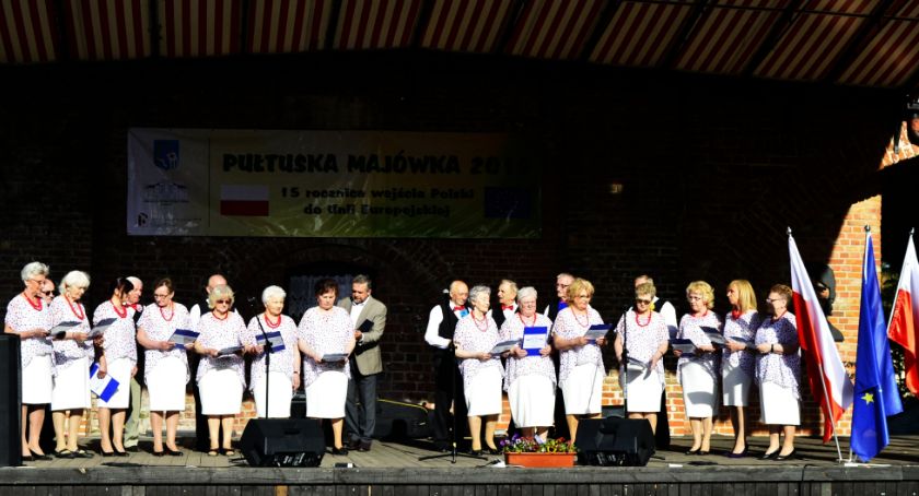 PUŁTUSKA MAJÓWKA – koncerty w amfiteatrze