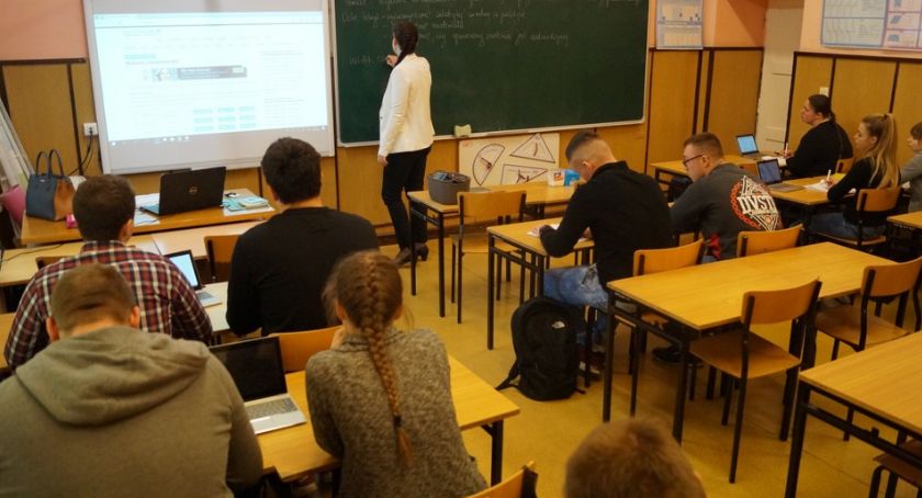 Technologie informatyczno – komunikacyjne w edukacji matematycznej