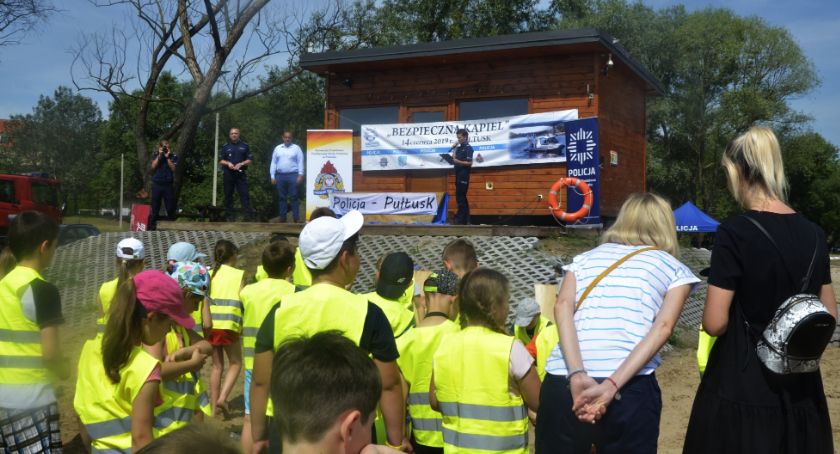 Bezpieczne wakacje – bezpieczna kąpiel