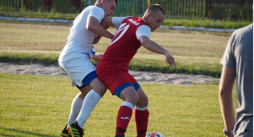 Nadnarwianka w IV lidze