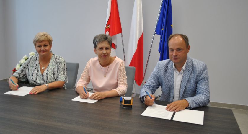Nowy most przez Niestępówkę w Koziegłowach