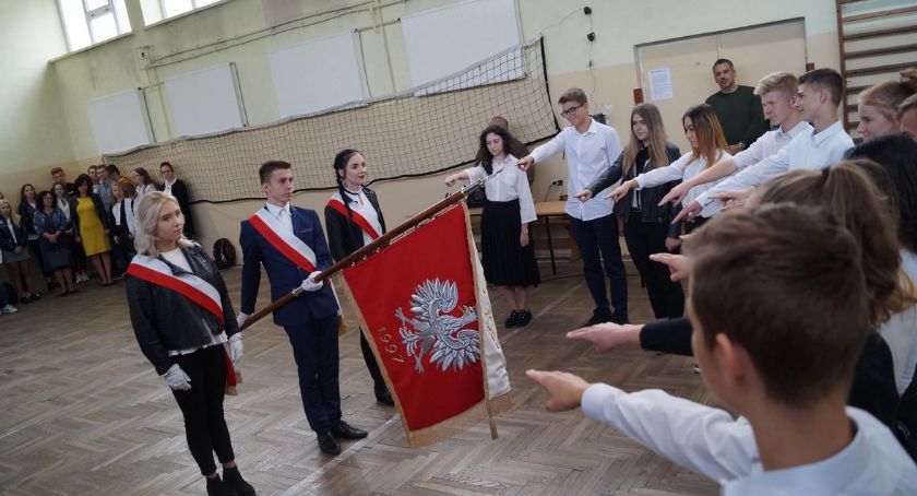 Ślubowanie pierwszoklasistów w Prusie
