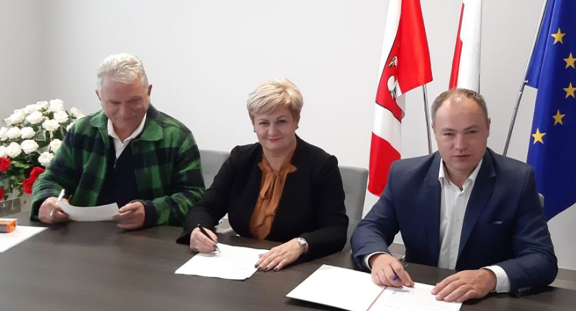 Podpisanie umowy na rozbudowę ul. Białowiejskiej