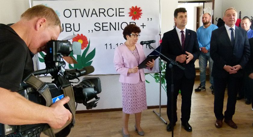 Otwarcie Klubu Seniora w Mieszkach Leśnikach