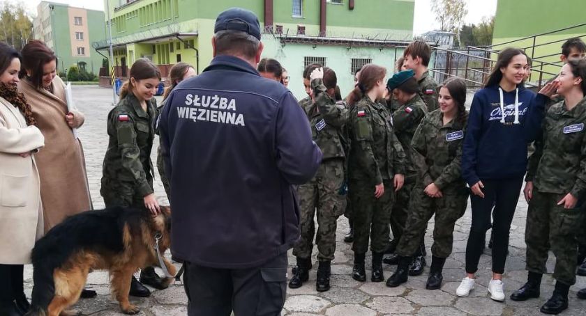 „Dołącz do nas” - wizyta studyjna klasy mundurowej