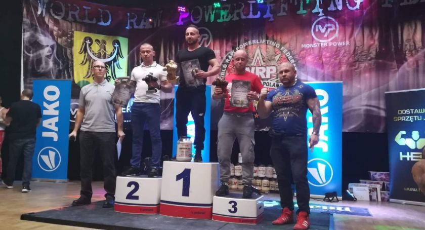 Wicemistrz Polski MMA w szeregach 5MBOT