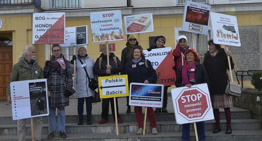 Babcie Polskie demonstrowały w Pułtusku