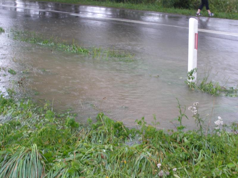 sytuacja powodziowa - korespondencje naszych Czytelników