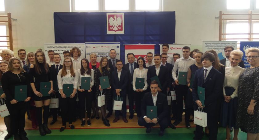 Stypendyści Marszałka z Ruszkowskiego