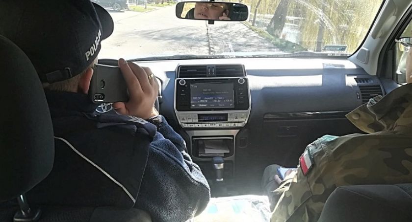 Terytorialiści w patrolu z policjantami