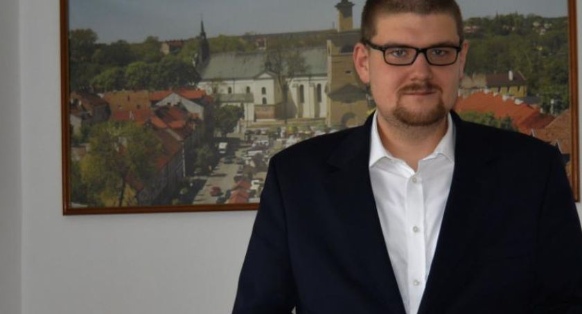 Były Prezes Zarządu TBS Paweł Krężołek odnosi się do zarzutów burmistrza