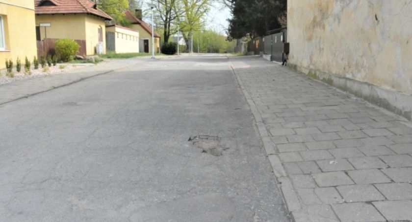 Ulica Młodzieżowa do remontu